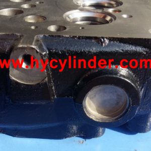 HINO H07C CYLINDER HEAD